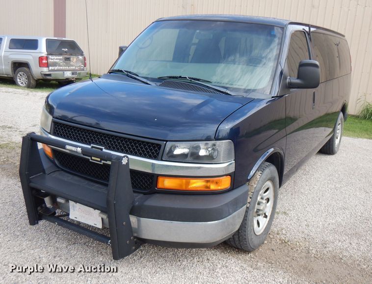 image for item FN9257 2012 Chevrolet Express 1500  van