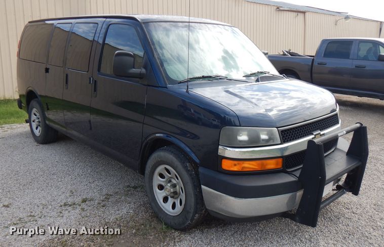 image for item FN9257 2012 Chevrolet Express 1500  van
