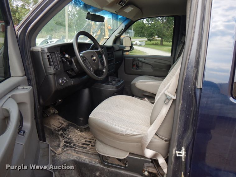 image for item FN9257 2012 Chevrolet Express 1500  van