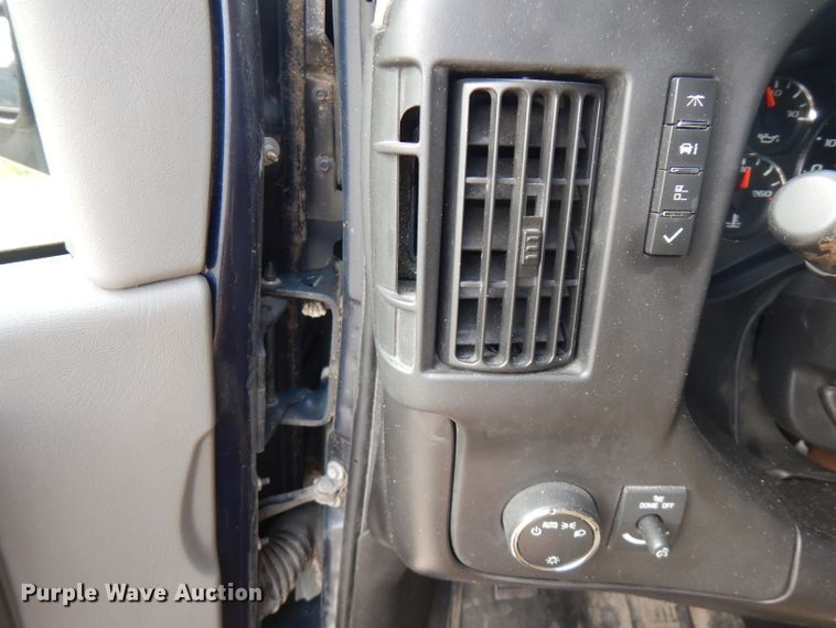 image for item FN9257 2012 Chevrolet Express 1500  van