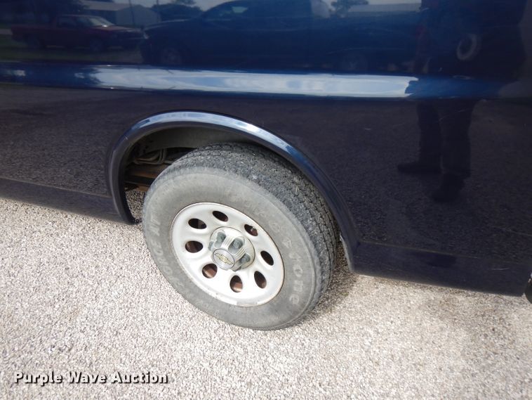 image for item FN9257 2012 Chevrolet Express 1500  van