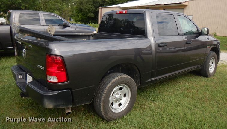 image for item FN9258 2016 Dodge Ram 1500  Crew Cab pickup truck