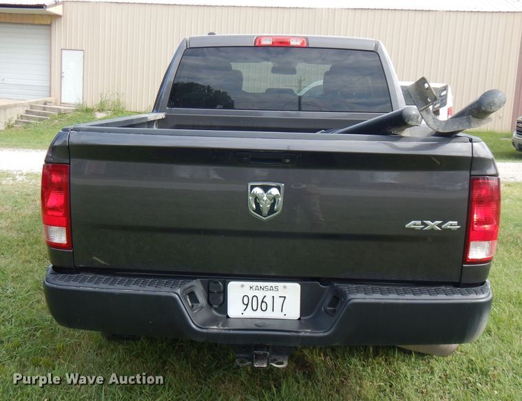image for item FN9258 2016 Dodge Ram 1500  Crew Cab pickup truck