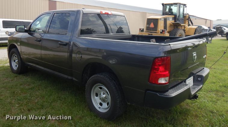 image for item FN9258 2016 Dodge Ram 1500  Crew Cab pickup truck