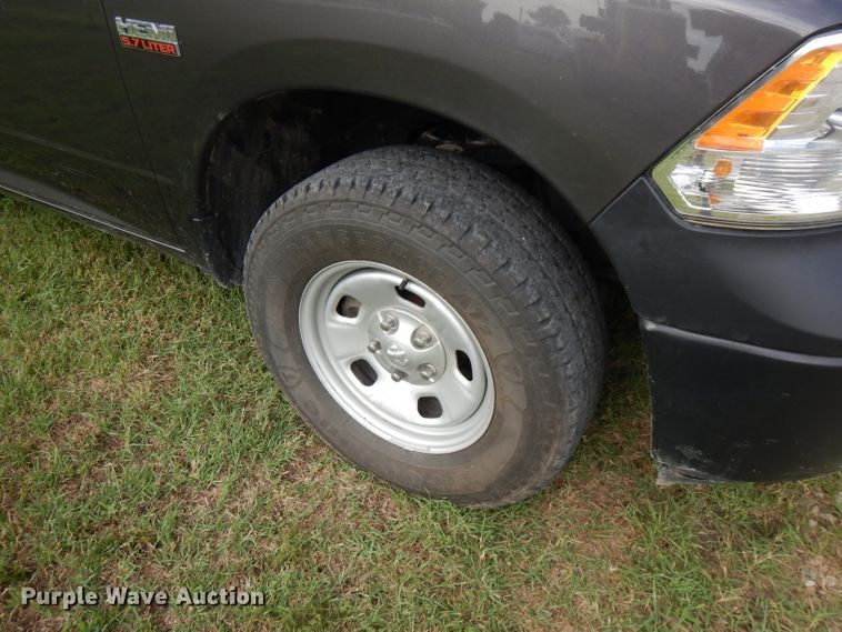 image for item FN9258 2016 Dodge Ram 1500  Crew Cab pickup truck