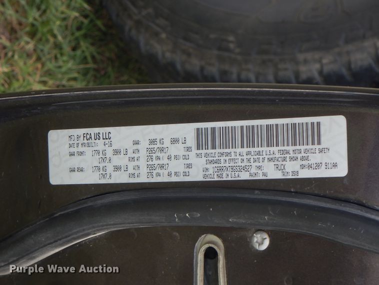 image for item FN9258 2016 Dodge Ram 1500  Crew Cab pickup truck