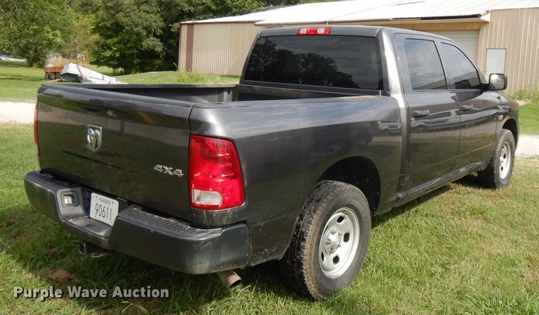 image for item FN9259 2016 Dodge Ram 1500  Crew Cab pickup truck