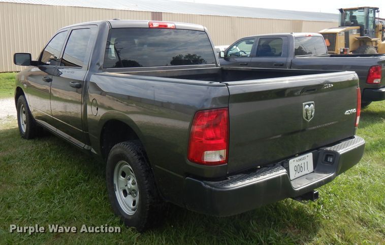 image for item FN9259 2016 Dodge Ram 1500  Crew Cab pickup truck