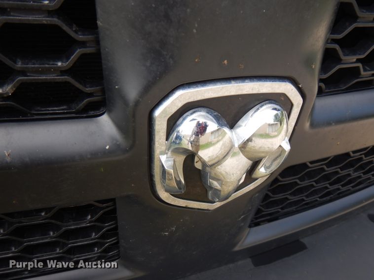 image for item FN9259 2016 Dodge Ram 1500  Crew Cab pickup truck