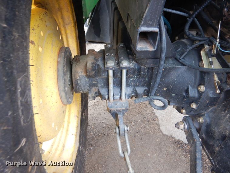 image for item GN9223 2010 John Deere 5083E  tractor