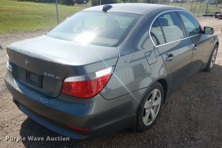 image for item GO9190 2006 BMW 530XI