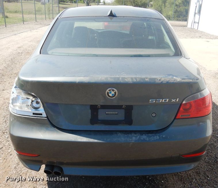 image for item GO9190 2006 BMW 530XI