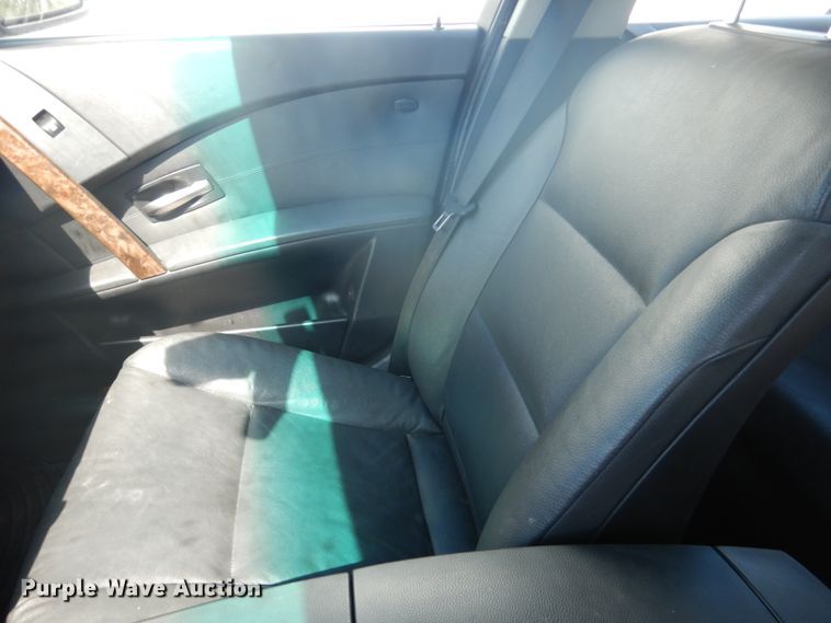 image for item GO9190 2006 BMW 530XI