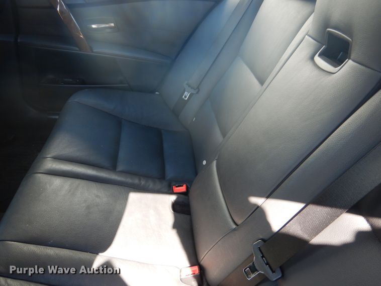 image for item GO9190 2006 BMW 530XI