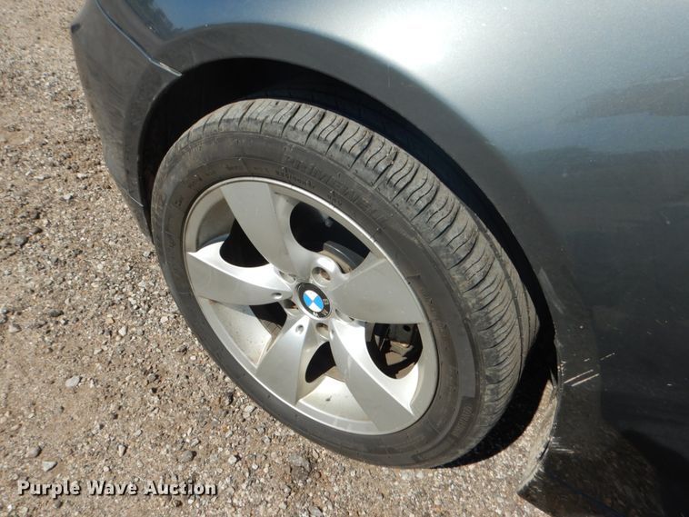 image for item GO9190 2006 BMW 530XI