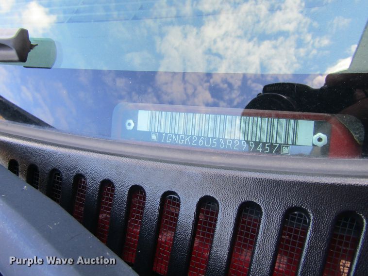 image for item GQ9027 2003 Chevrolet Suburban 2500  SUV