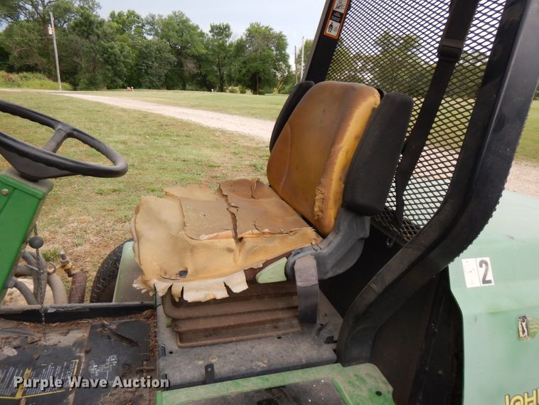 image for item GT9422 John Deere 3235B ZTR lawn mower