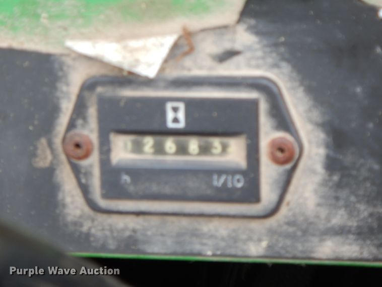 image for item GT9422 John Deere 3235B ZTR lawn mower