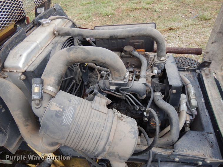 image for item GT9422 John Deere 3235B ZTR lawn mower