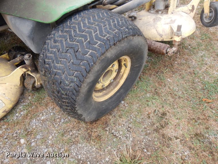 image for item GT9422 John Deere 3235B ZTR lawn mower