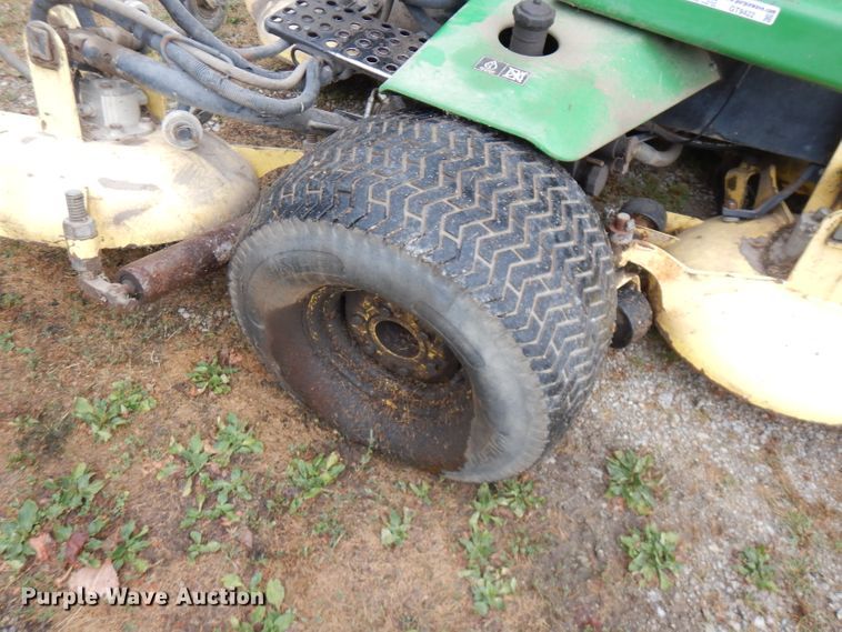 image for item GT9422 John Deere 3235B ZTR lawn mower