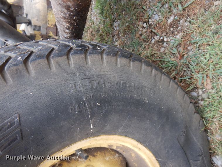 image for item GT9422 John Deere 3235B ZTR lawn mower