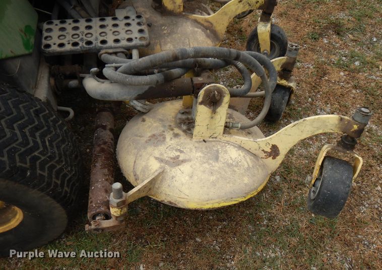 image for item GT9422 John Deere 3235B ZTR lawn mower