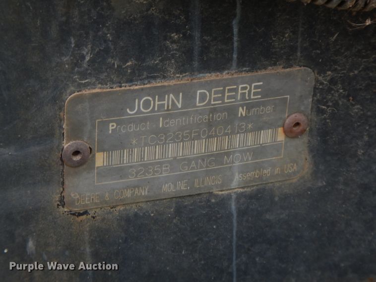 image for item GT9422 John Deere 3235B ZTR lawn mower