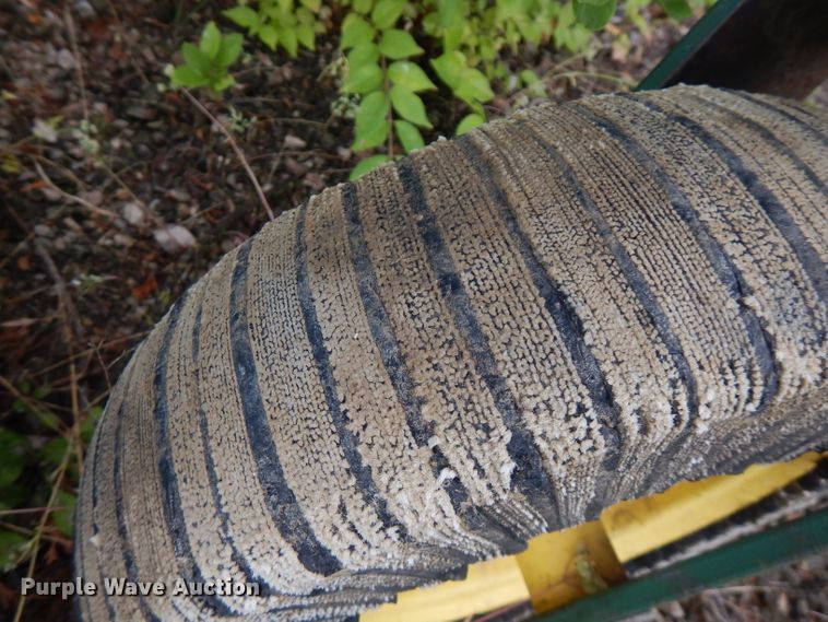 image for item GT9423 John Deere MX5 rotary mower