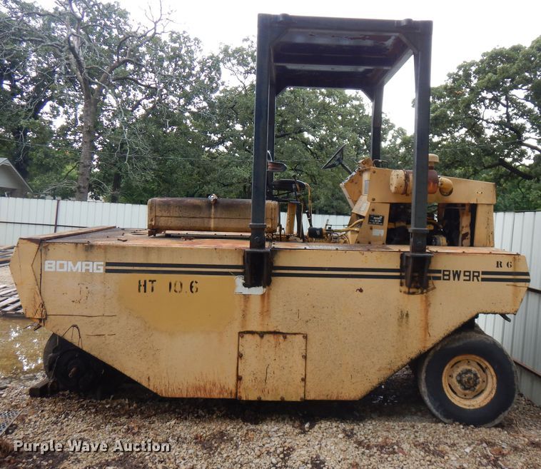 image for item GT9424 Bomag BW-9R  pneumatic roller
