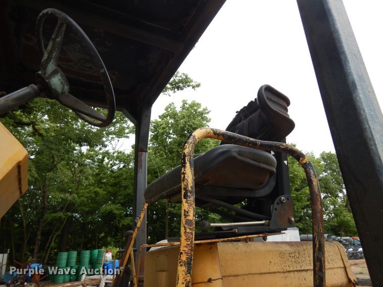 image for item GT9424 Bomag BW-9R  pneumatic roller