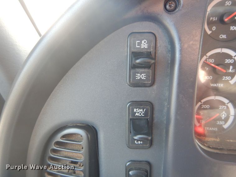 image for item GV9162 2011 Freightliner Business Class M2  dump truck