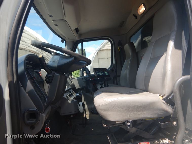 image for item GV9163 2011 Freightliner Business Class M2  dump truck