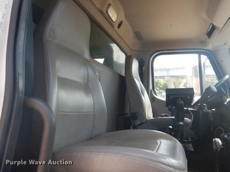 image for item GV9163 2011 Freightliner Business Class M2  dump truck