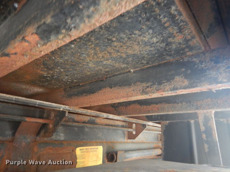 image for item GV9163 2011 Freightliner Business Class M2  dump truck