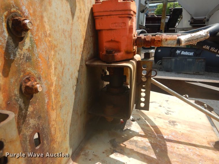 image for item GV9163 2011 Freightliner Business Class M2  dump truck