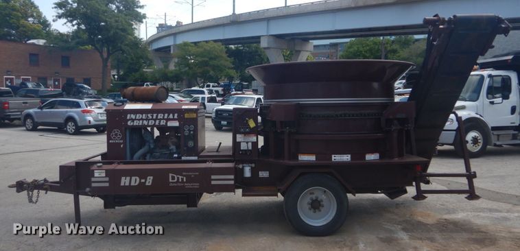 image for item GV9164 1994 Duratech HD8 tub grinder