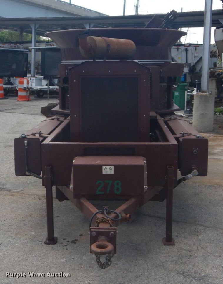 image for item GV9164 1994 Duratech HD8 tub grinder