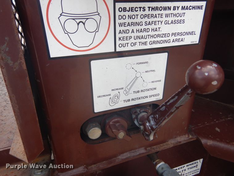 image for item GV9164 1994 Duratech HD8 tub grinder