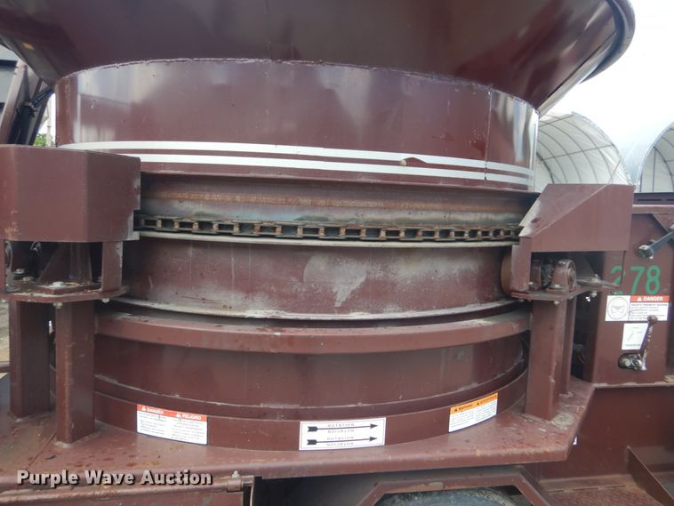 image for item GV9164 1994 Duratech HD8 tub grinder