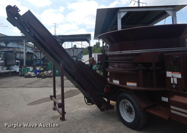 image for item GV9164 1994 Duratech HD8 tub grinder