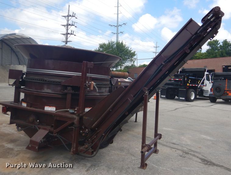 image for item GV9164 1994 Duratech HD8 tub grinder