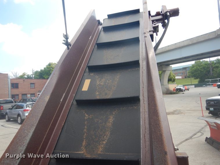 image for item GV9164 1994 Duratech HD8 tub grinder