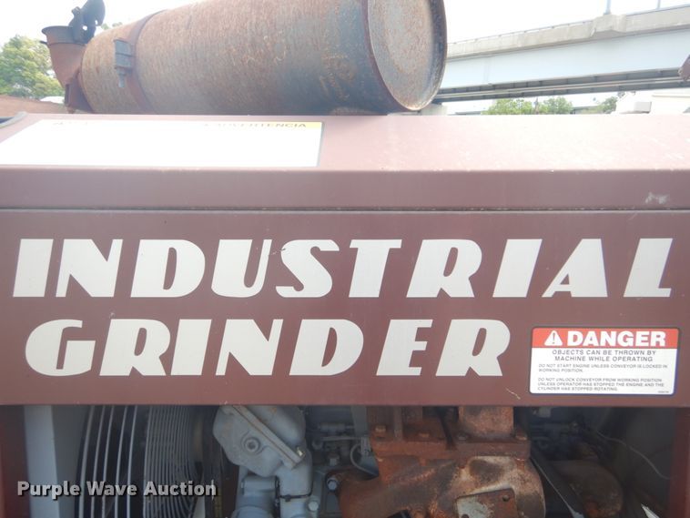 image for item GV9164 1994 Duratech HD8 tub grinder