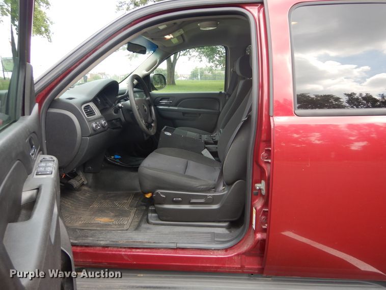 image for item GV9165 2011 Chevrolet Tahoe Police  SUV