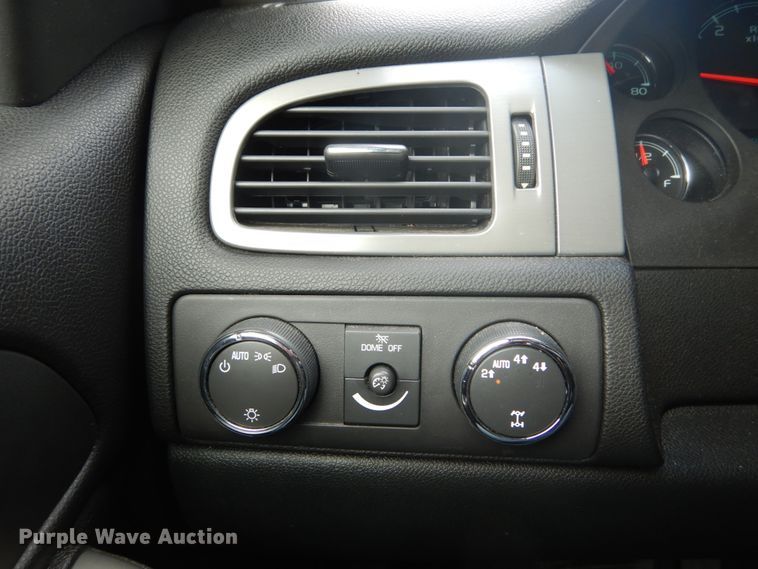 image for item GV9165 2011 Chevrolet Tahoe Police  SUV