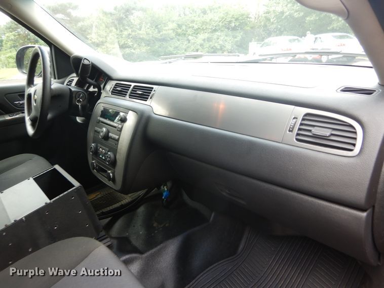 image for item GV9165 2011 Chevrolet Tahoe Police  SUV