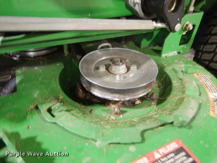 image for item GV9166 2015 John Deere Z930M ZTR lawn mower