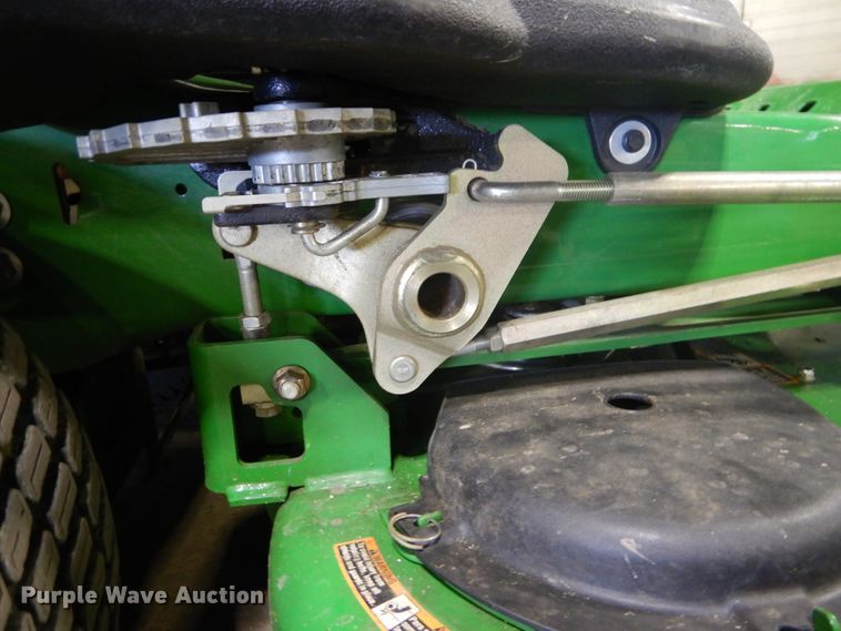 image for item GV9166 2015 John Deere Z930M ZTR lawn mower