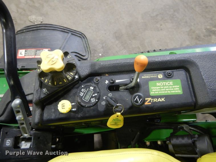 image for item GV9166 2015 John Deere Z930M ZTR lawn mower